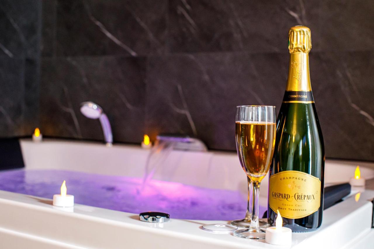 Spa & Detente - Suite Privee - Tours - Netflix Екстер'єр фото